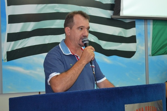 2017131_FOTO - Leitinho cobra informações sobre Campanha de Castração Animal